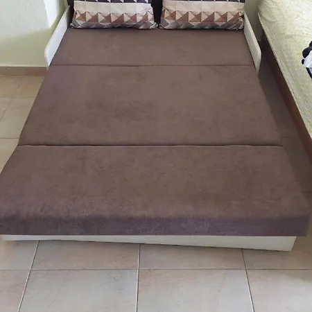 Dilyana Lejlighed Karianí